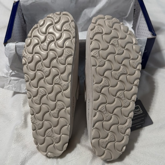 NWT Birkenstock Boston soft footbed suede antique white clogs, size 40 - Picture 3 of 4